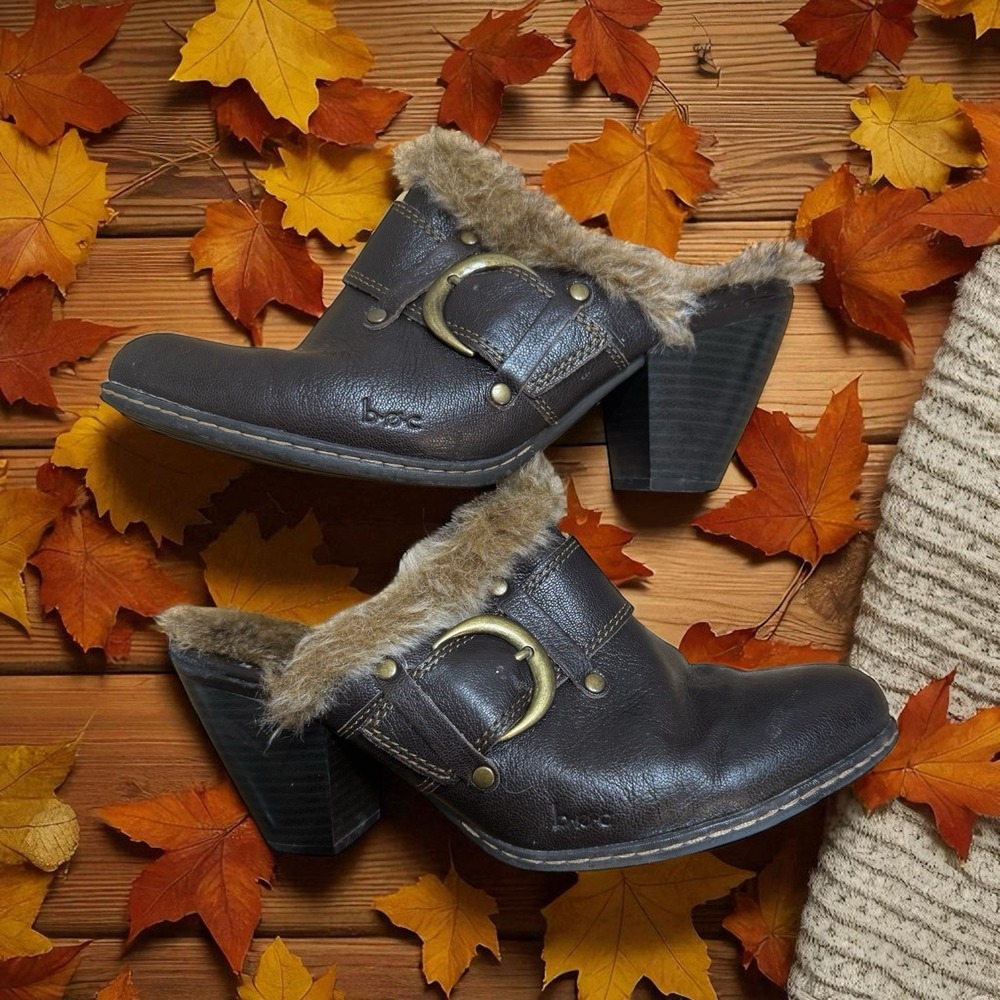 B.O.C. 🔥Born 🤎Faux Fur Lined Dark Brown Leather‎ Heeled Mules Clogs Buckle  8